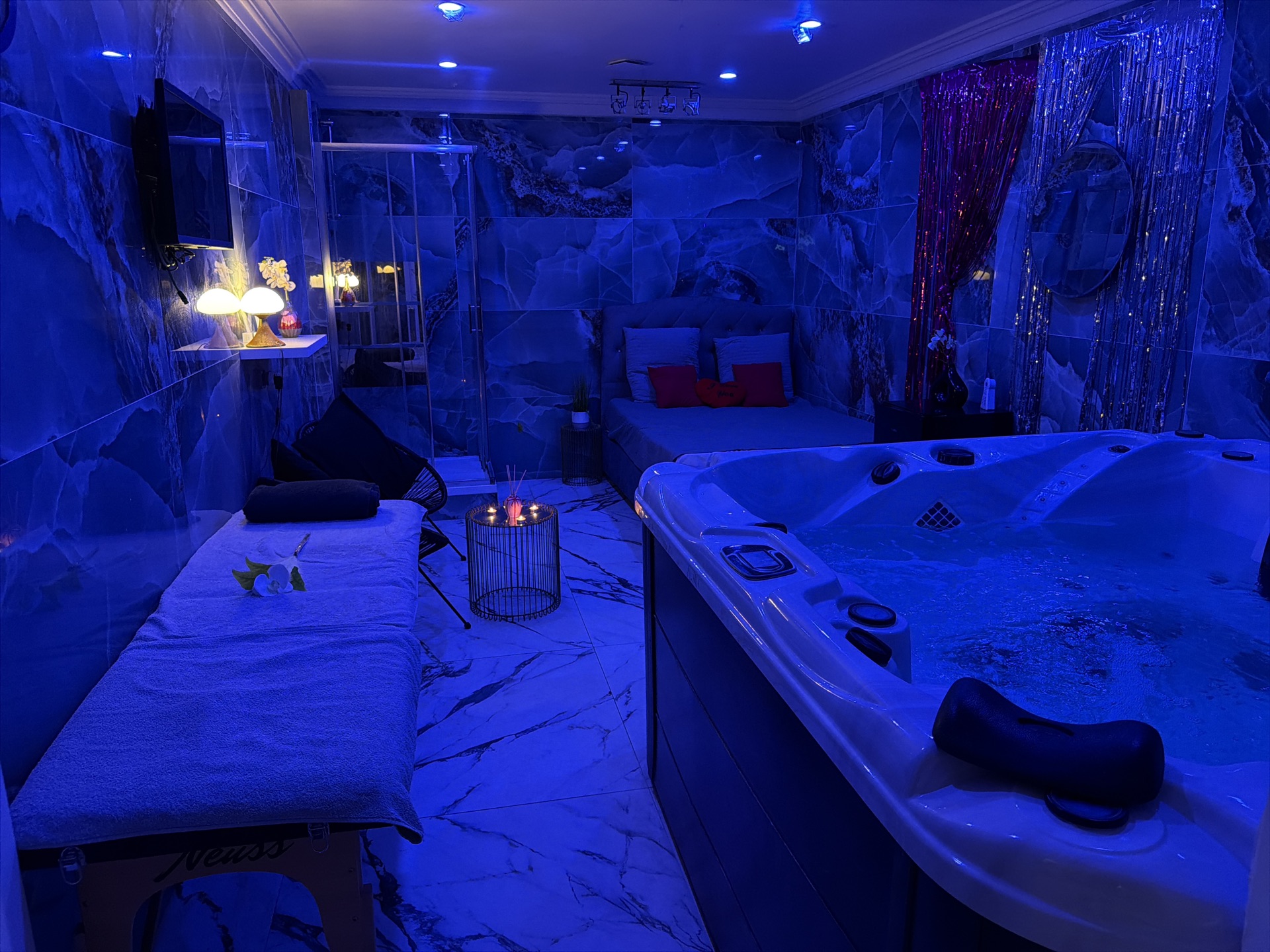 Love Room